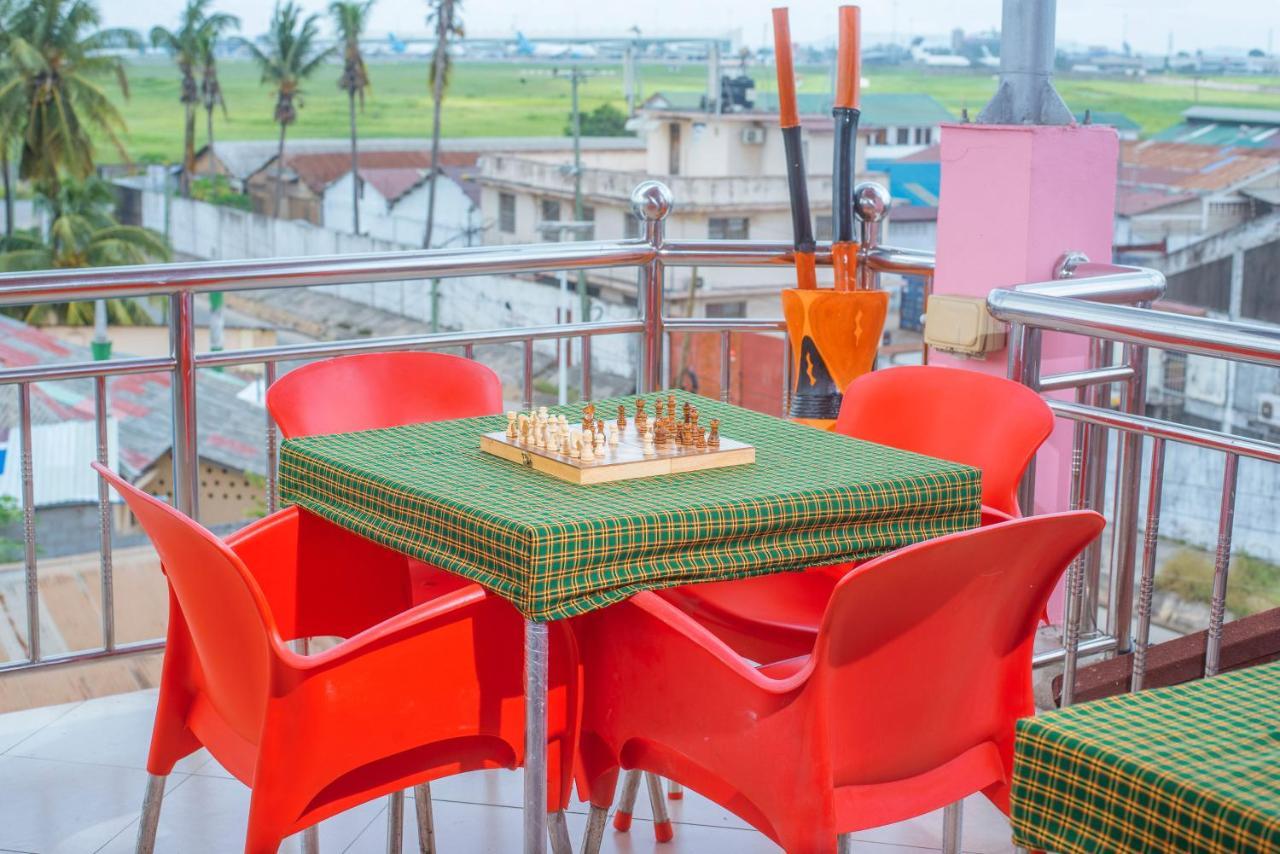 Airport Transit Lodges ดาร์เอสซาลาม ภายนอก รูปภาพ